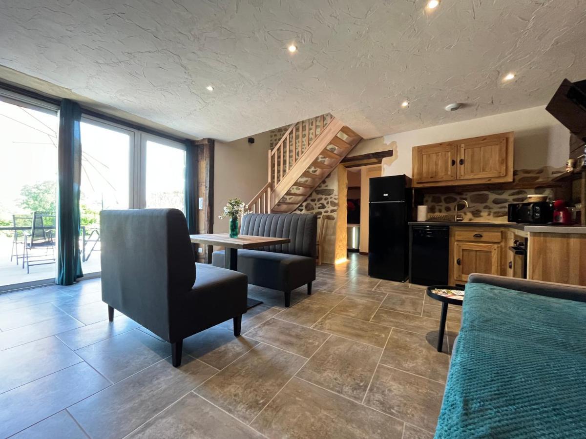Maison D'Hote Avec Sauna Et Jacuzzi A La Campagne Les Portes du Coglais Exteriér fotografie