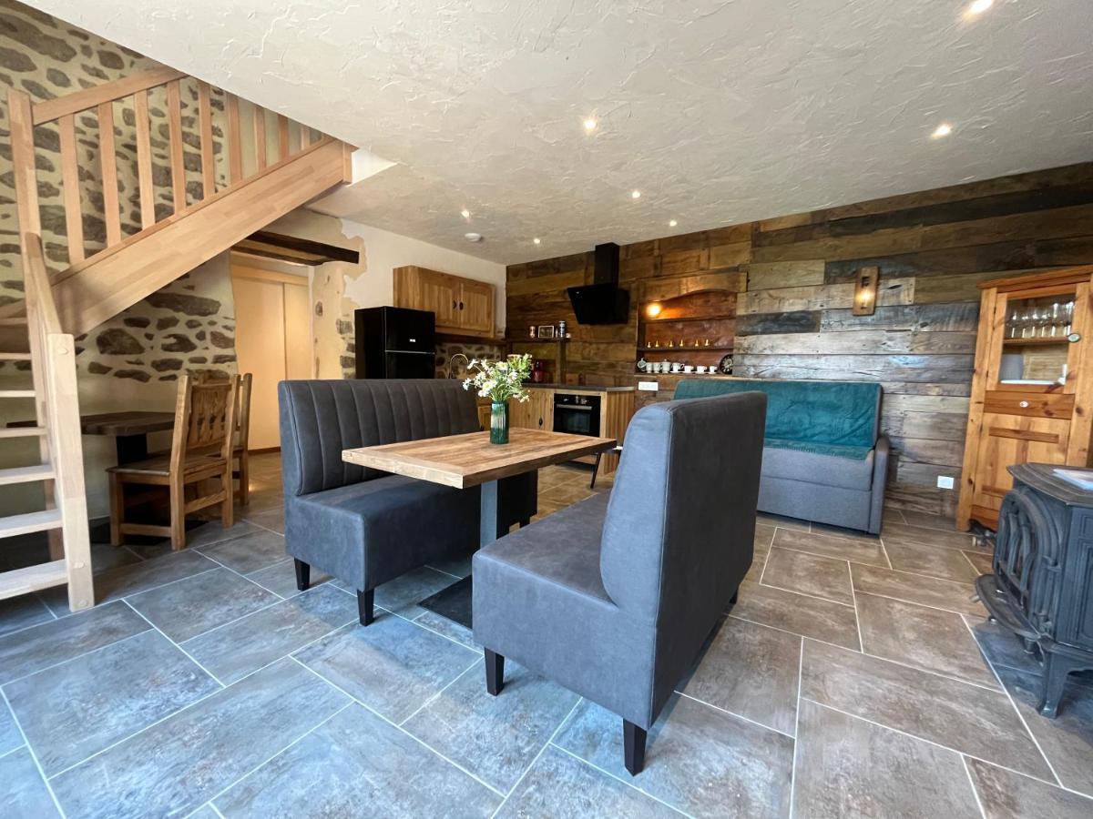 Maison D'Hote Avec Sauna Et Jacuzzi A La Campagne Les Portes du Coglais Exteriér fotografie